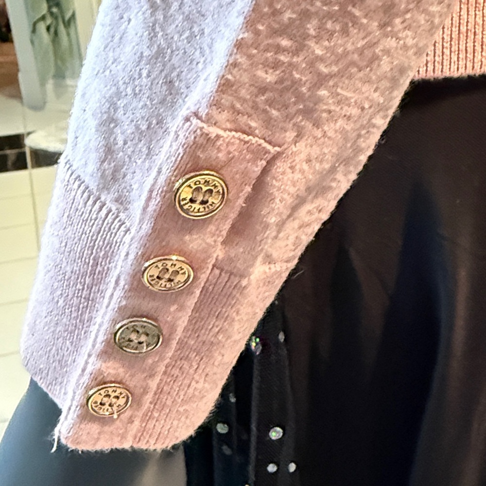 Tommy Hilfiger Soft Pink Turtleneck Sweater - Picture 5 of 6